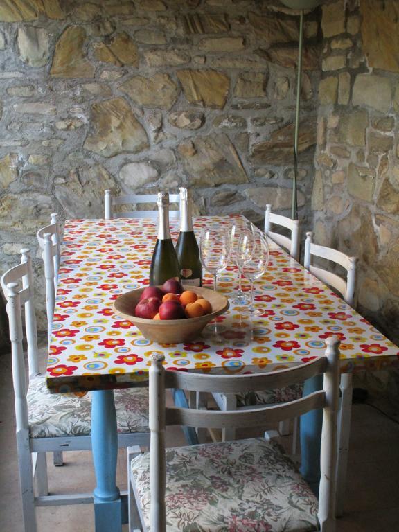 Casa Balducci Bed&Breakfast Mercatello sul Metauro Exterior foto